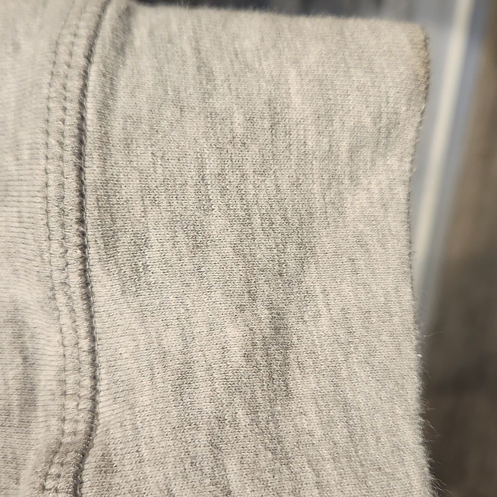 The Black Dog Life Off The Leash Women's Sz M Light Gray Hoodie - Picture 4 of 6